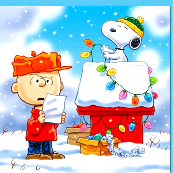 Peanuts Snoopy on Holiday Doghouse Hallmark Christmas Tree Ornament - Picture 10 of 16